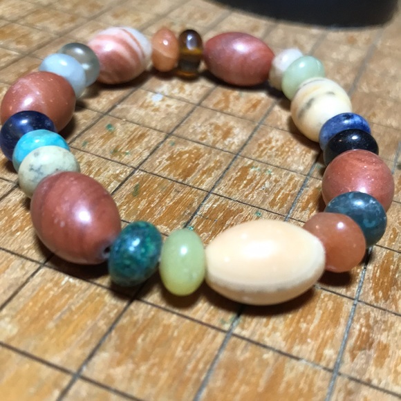 Semiprecious Natural Stone Crystal Mix Beaded Bracelet 7”L Stretchy Elastic EVC - Picture 7 of 13